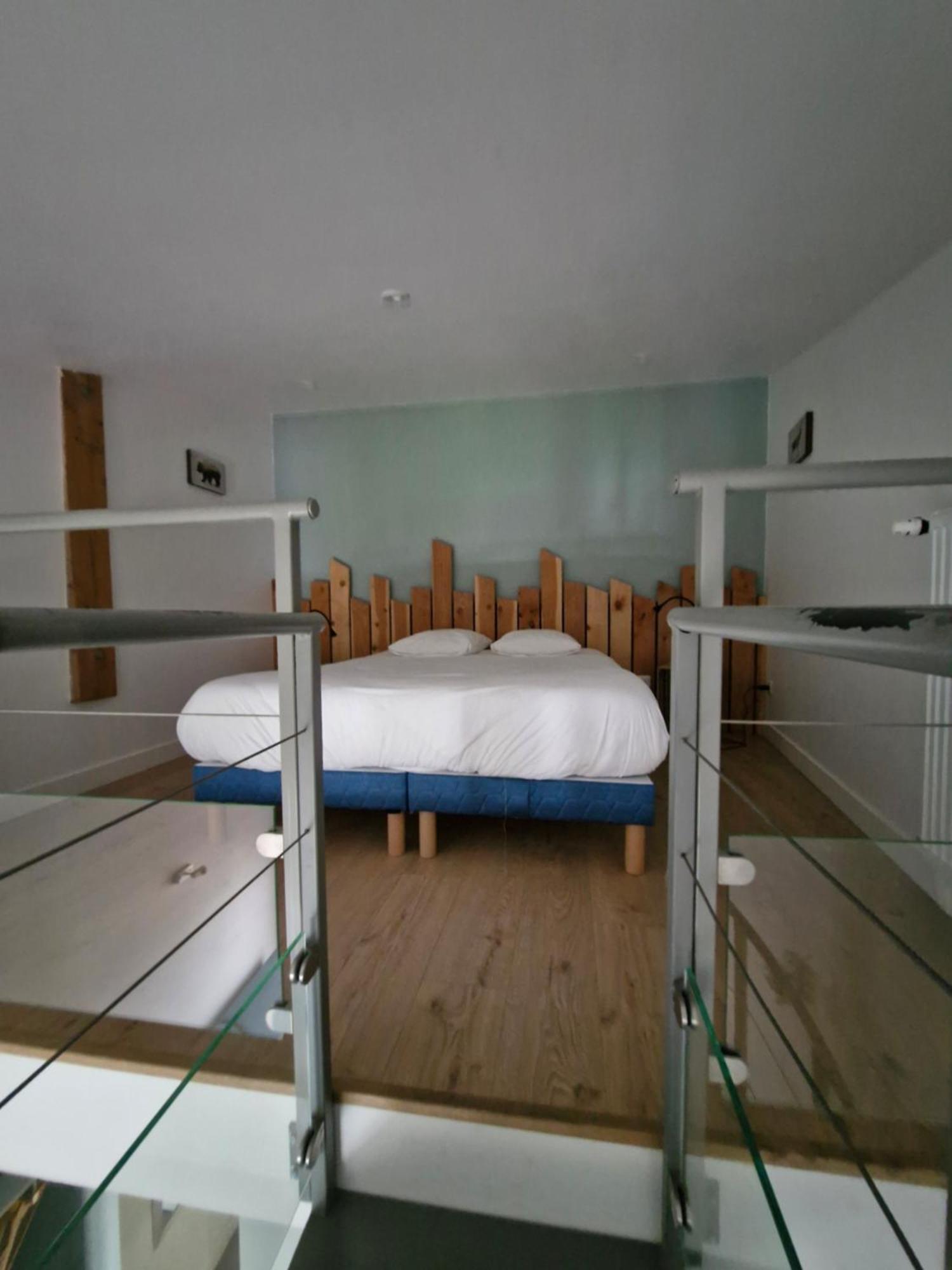Chambres D'Hotes Du Bistrot D'Ici Saint-Saturnin  Εξωτερικό φωτογραφία